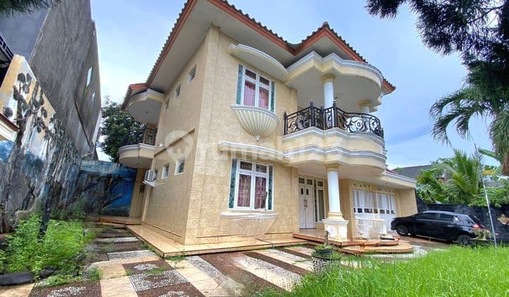 Rumah 2 Lantai di Padangsari Banyumanik Semarang