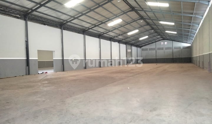 Gudang Di Kawasan Industri Candi Gatot Subroto Ngaliyan Semarang