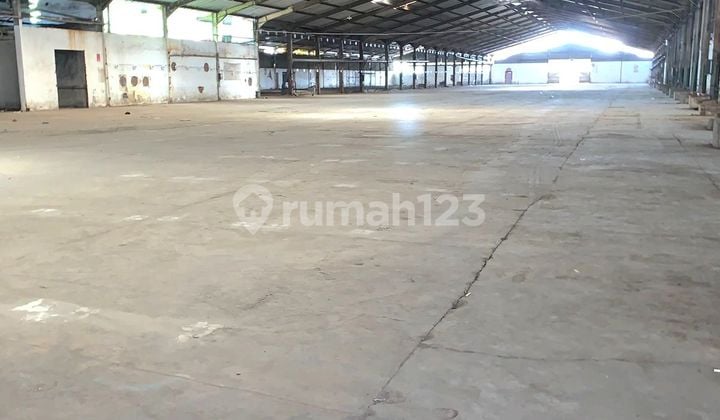 Gudang Jual / Sewa di Jalan Raya Semarang Demak