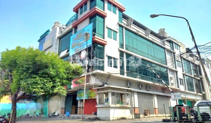 3-Story Shophouse in Peterongan, Jl. Mataram Wonodri, Semarang