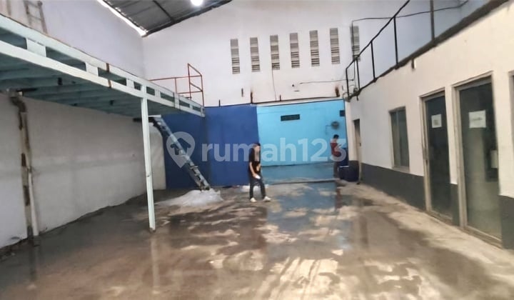 Gudang Siap Pakai di Kawasan Industri Candi/ Gatot Subroto Semarang