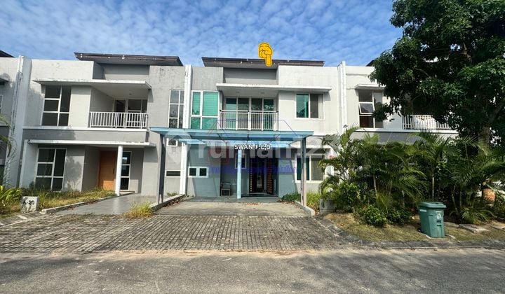 Rumah Mewah 2 Lantai View Golf di The Home Southlink Batam