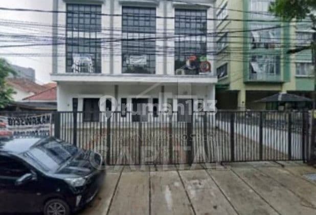 Ruko Strategis 3 Lantai Siap Pakai di Purnawarman Bandung Wetan