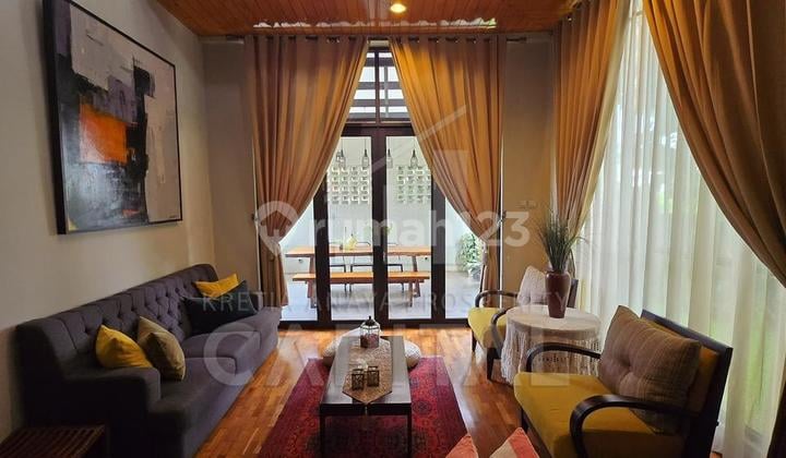 Rumah Bagus Nan Mewah Bikin Nyaman di Setiabudi Regency