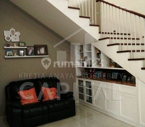 Rumah Minimalis 2 Lantai Siap Huni di Setramurni Bandung