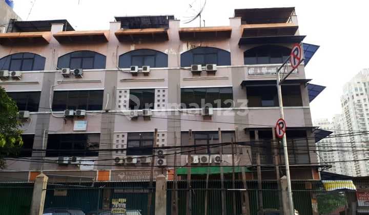 Dijual Ruko Gandeng 5 di Kebayoran Baru Jakarta Selatan