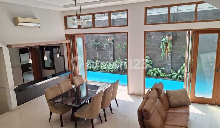 For Rent 4BR House in Kebayoran Baru, South Jakarta