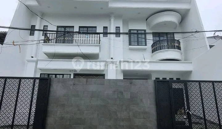 Rumah Baru Siap Huni Di Tomang Rumah Baru Siap Huni Di Tomang