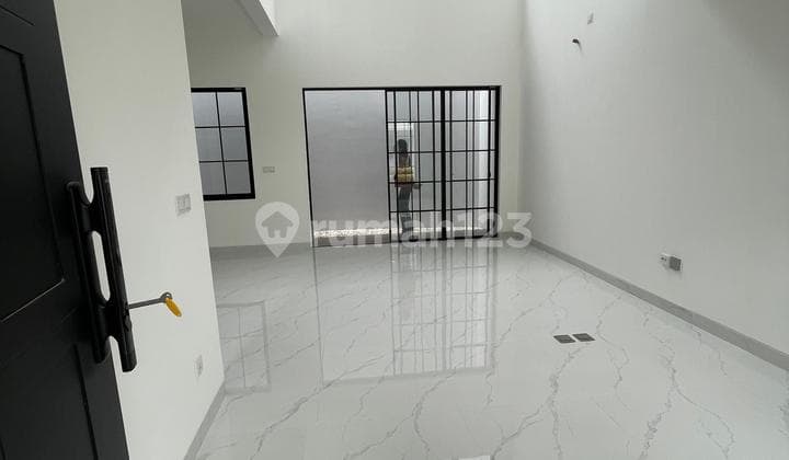 For Rent Pik2 Vila Pasir Putih House 8X15 Brand New