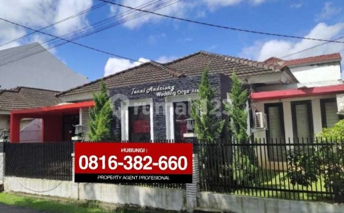 Dijual Rumah Mewah 200/300 di Komplek Poligon Palembang