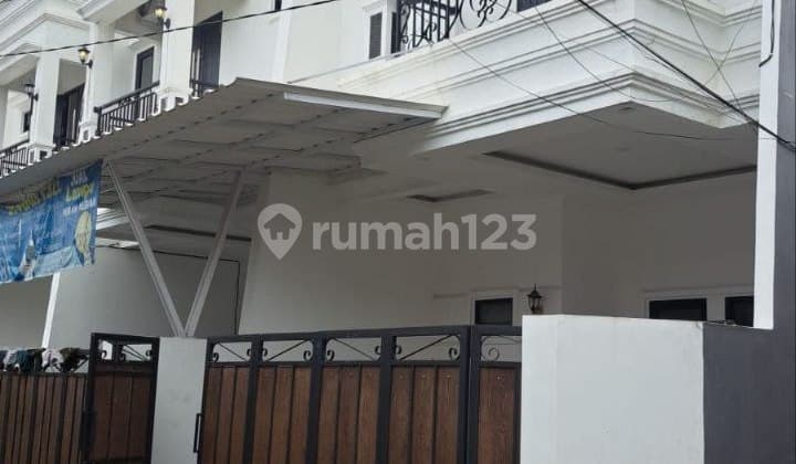 Over Kredit Rumah 95 Jt Nego Siap Huni Bebas Banjir Strategis Dekat Alun2 Depok