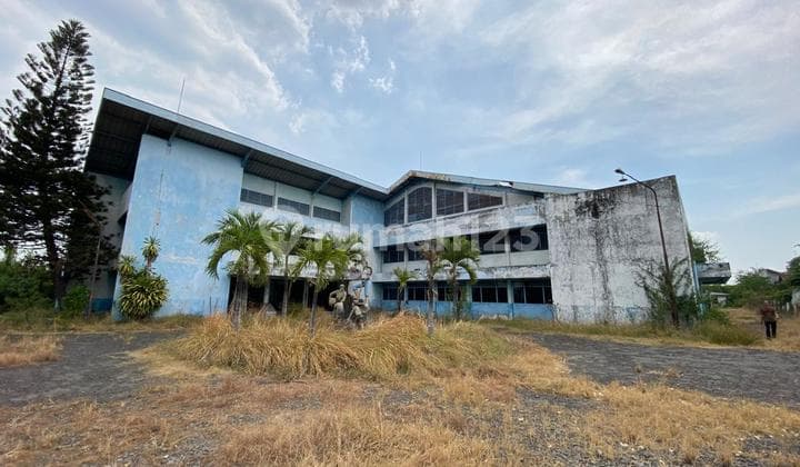 L064 Gudang 9600M2 Mojokerto 27.5M