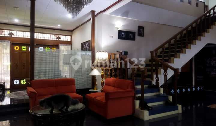 Rumah 400m2 Dkt Kiara Artha 4.6m, Bandung