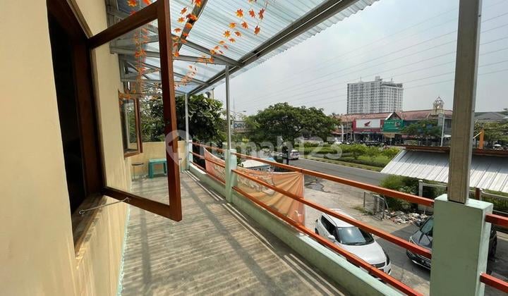 C010-ruko Hook 525m2 Jababeka, Bekasi