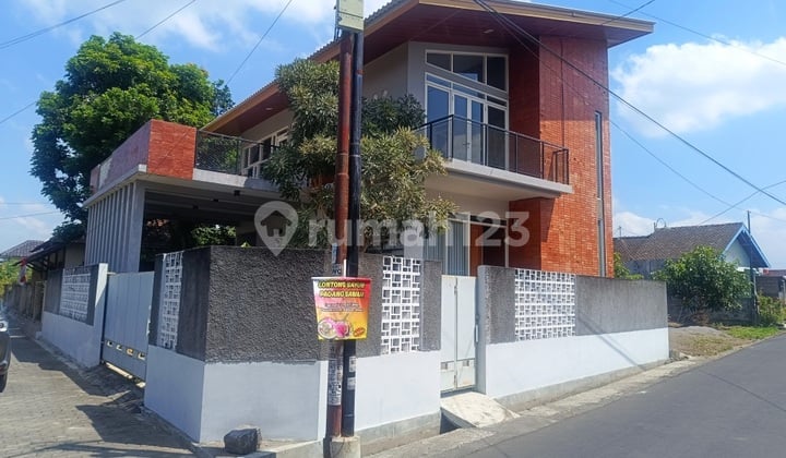 Rumah Siap Huni Dijual Dekat Kampus Ukrim Jogja