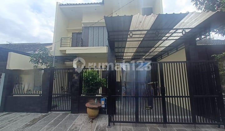 Rumah Minimalis Baru 2 Lantai Siap Huni Area Sawojajar