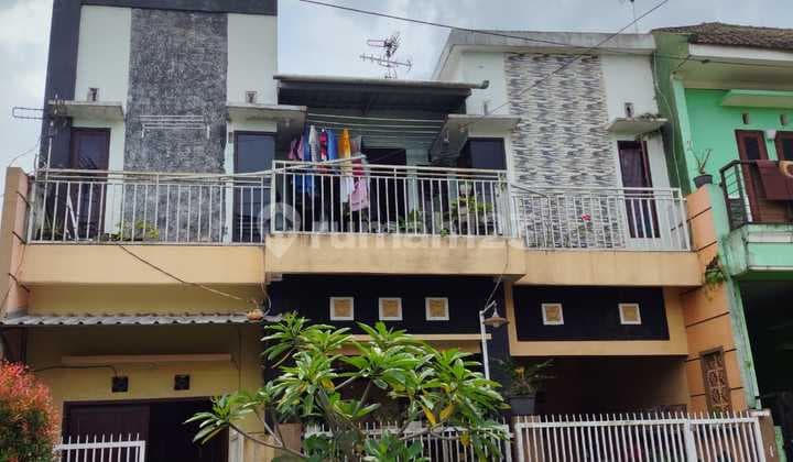 Rumah murah 2 lantai siap huni lokasi strategis asrikaton pakis