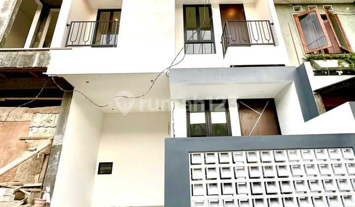 Rumah minimalis 2 lantai siap huni jl ikan cakalang blimbing