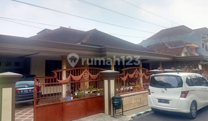 Rumah 460 M² Di Bunga-bunga Malang, Lingkungan Aman Bebas Banjir