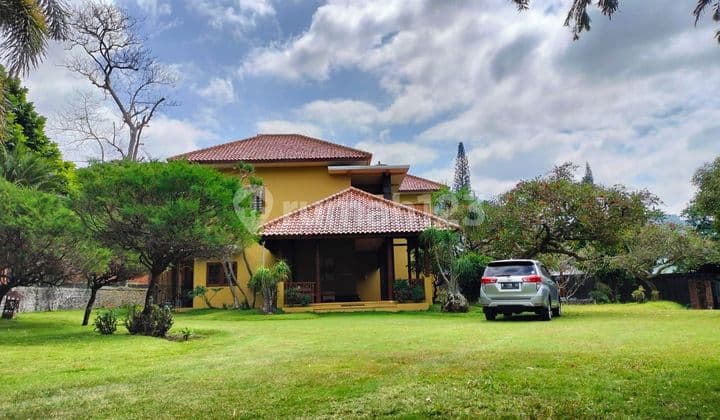 Rumah Vila Mewah Tanah Luas 2030m2 Songgokerto Batu Kota