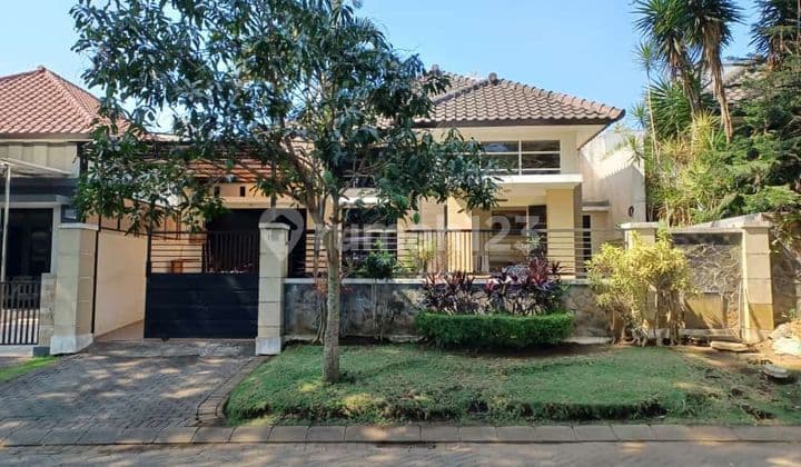 Dijual Rumah Bagus Siap Huni Luas 216m2 Araya Blimbing