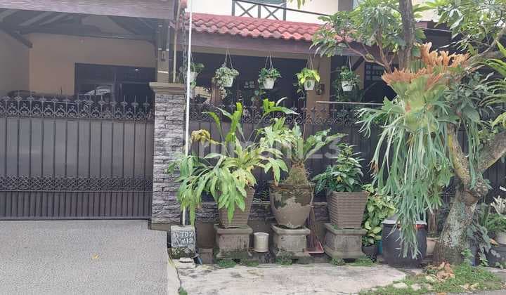 Semi-Furnished House Ready to Occupy in Griya Shanta Area - Soekarno Hatta