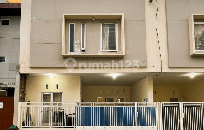 Dijual Rumah Kos Aktif Lokasi Strategis Dekat Area Soekarno Hatta