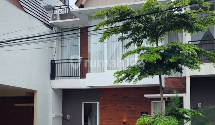 Rumah Modern Minimalis 2 Lantai Siap Huni Joyoagung Lowokwaru