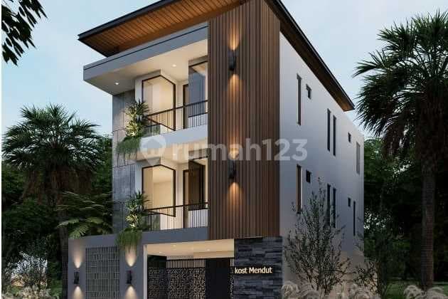 Exclusive 3-Story Boarding House in Candi Mendut Suhat Area, Malang City