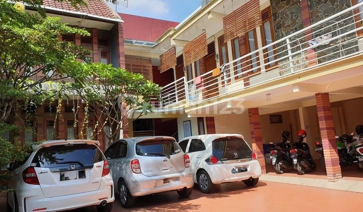 Rumah kost exclusive 30 kamar full penghuni area Griya shanta