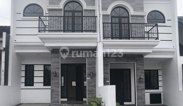 American Classic Style 2-Story House Strategically Located Near UB