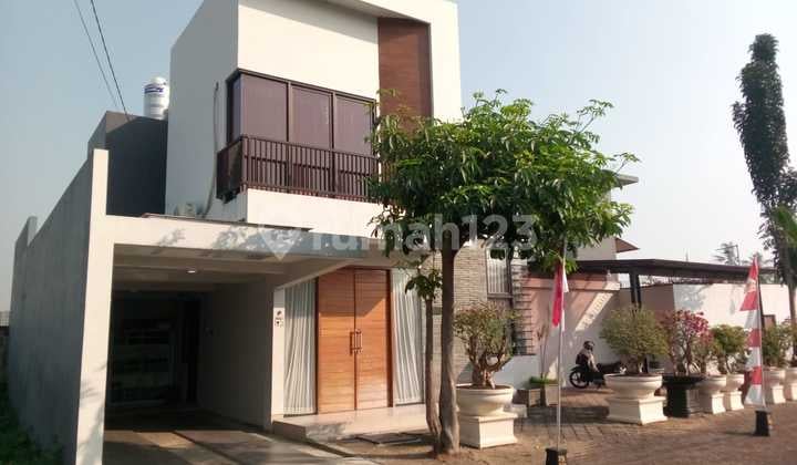 rumah luas 324m2 full furnished siap huni area kepanjen malang