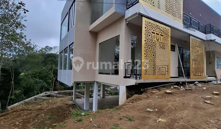 Land Area + Building Building Location on Provincial Roadside - Sumowono Bandungan, Semarang Regency