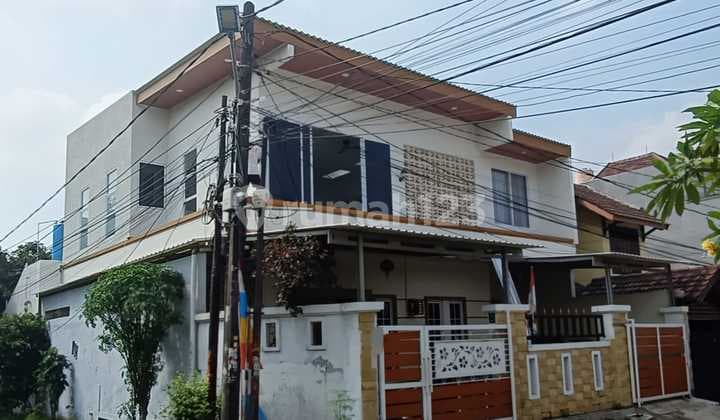 For Sale 2-Story House in Kresek Indah, Size 10.5x17 m², Price: 2.5M