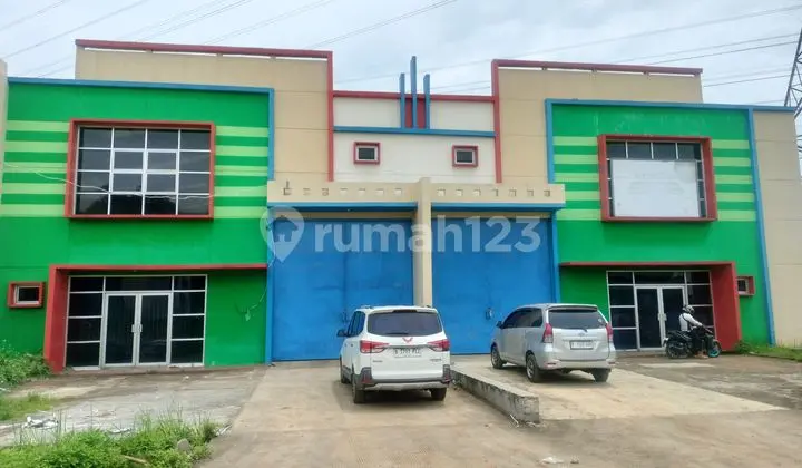 Warehouse in Pergudangan Tiga Raksa, Tangerang, Size 18x30m, Price: 7.6 Billion Negotiable