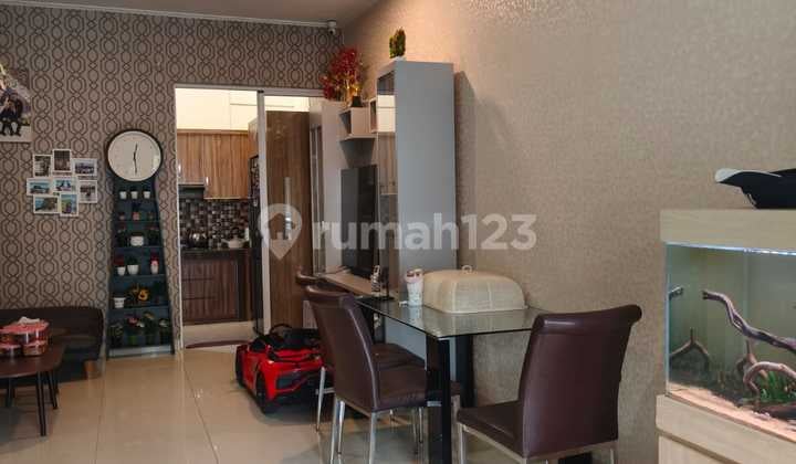 Dijual Rumah di Green Lake City, Uk.6x15m2, Furnished, Harga : 2,5M Nego