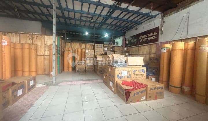 Warehouse for rent in Slipi Palmerah, Tanah Abang, Central Jakarta, area 2,306 m2, Price: 1.3 Billion/Year