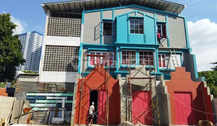 Sewa atau Jual Ruko di Duri Kosambi ,Luas:600m,Pinggir Jalan Raya,Harga:8.5 M,Sewa:300 Jt/Thn Nego