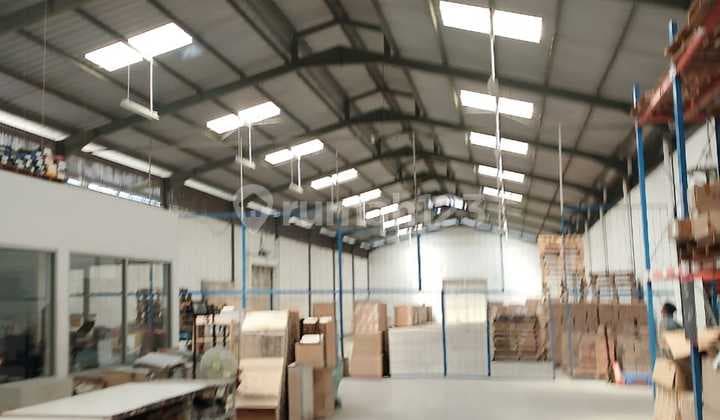 Disewakan Gudang di Cikokol,Uk 30X60m,Akses 40 Ft,Min 2 Thn,Harga:1,2 M/Thn Exc Pajak