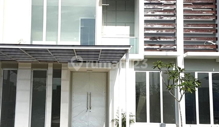 Rumah 120M 8X15 Tipe 4Kt Cluster Yarra Jgc Jakarta Garden City