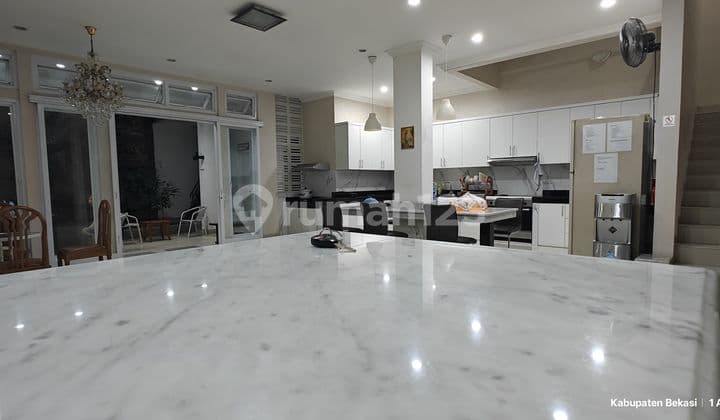 Kost di Lippo Cikarang Taman Beverly