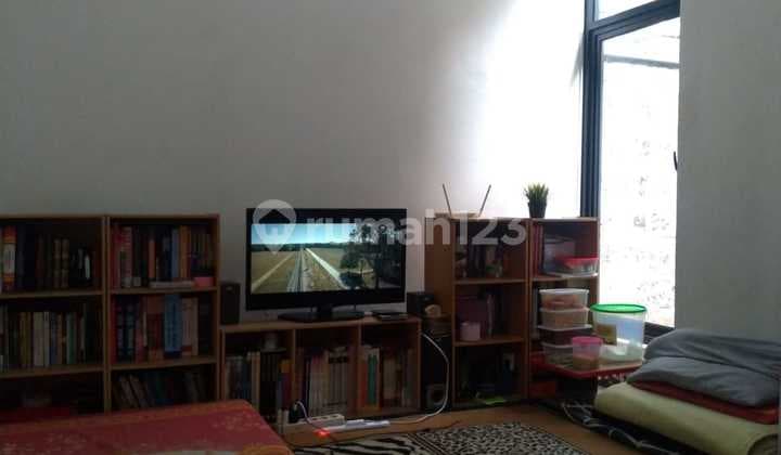 Rumah Bagus SHM 2 Kamar Tidur di Komplek Sariwangi