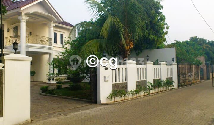 Rumah Mewal Area Bintaro Sek 3 Dekat Plaza Dan Statiun Krl