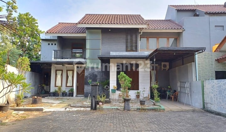 Rumah komplek cipadu pondok aren dekat bintaro dan Jakarta