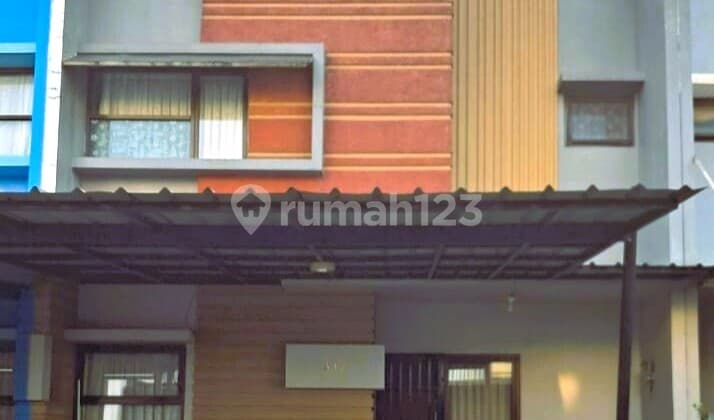 Rumah Exlusive Pamulang Dekat Unpam Satu dan Pintu Tol Bebas Banjir