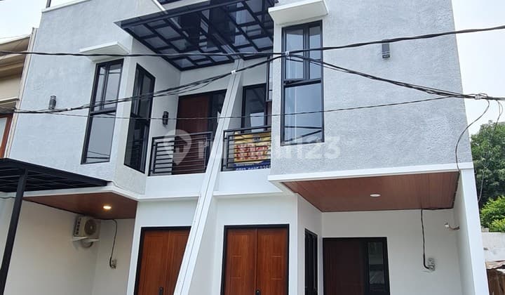 Properti Ready 3 Lantai Furnished Dekat Velodrome Rawamangun