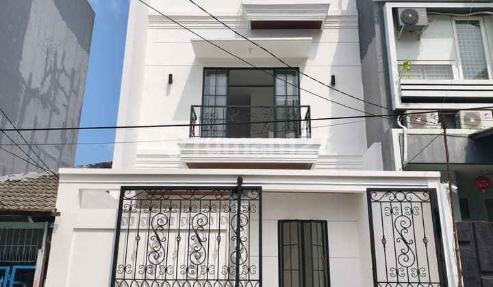 Rumah Brand New 3Lt Muara Karang Hadap Utara