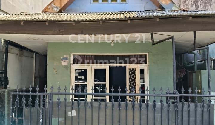 FOR SALE OLD BUILDING IN PETOJO ENCLEK CENTRAL JAKARTA