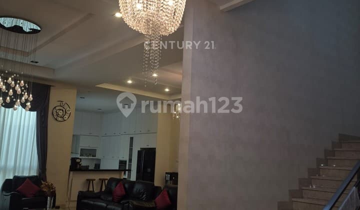 FOR SALE Luxury 4-Story House Manyar Permai Pantai Indah Kapuk 1