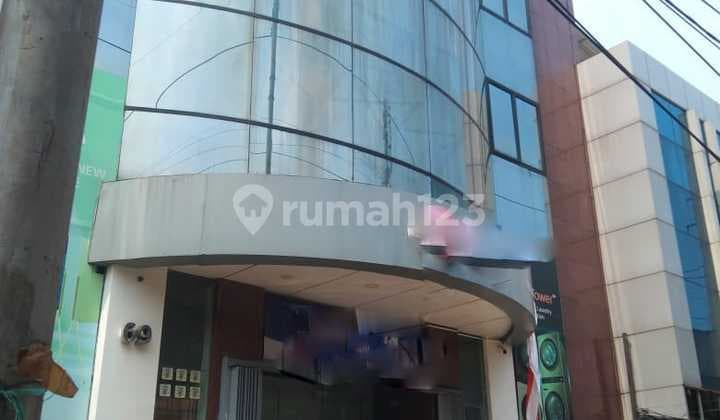 Disewakan Mini Gedung di Panglima Polim Jakarta Selatan //II_8.24